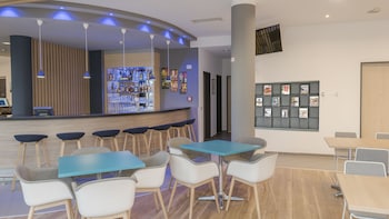 holiday inn express munich messe
