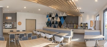 holiday inn express munich messe