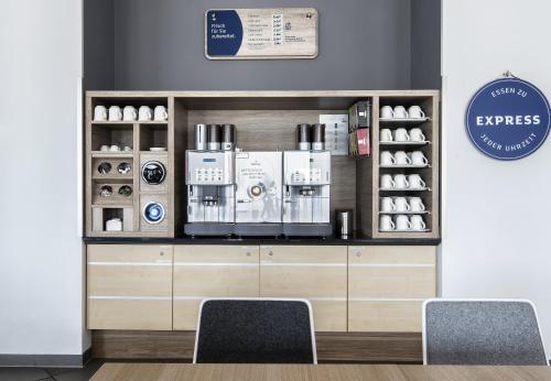 holiday inn express munich messe