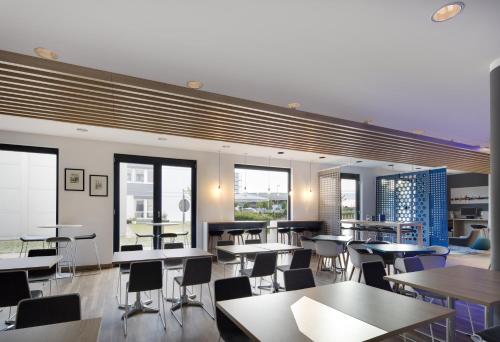 holiday inn express munich messe