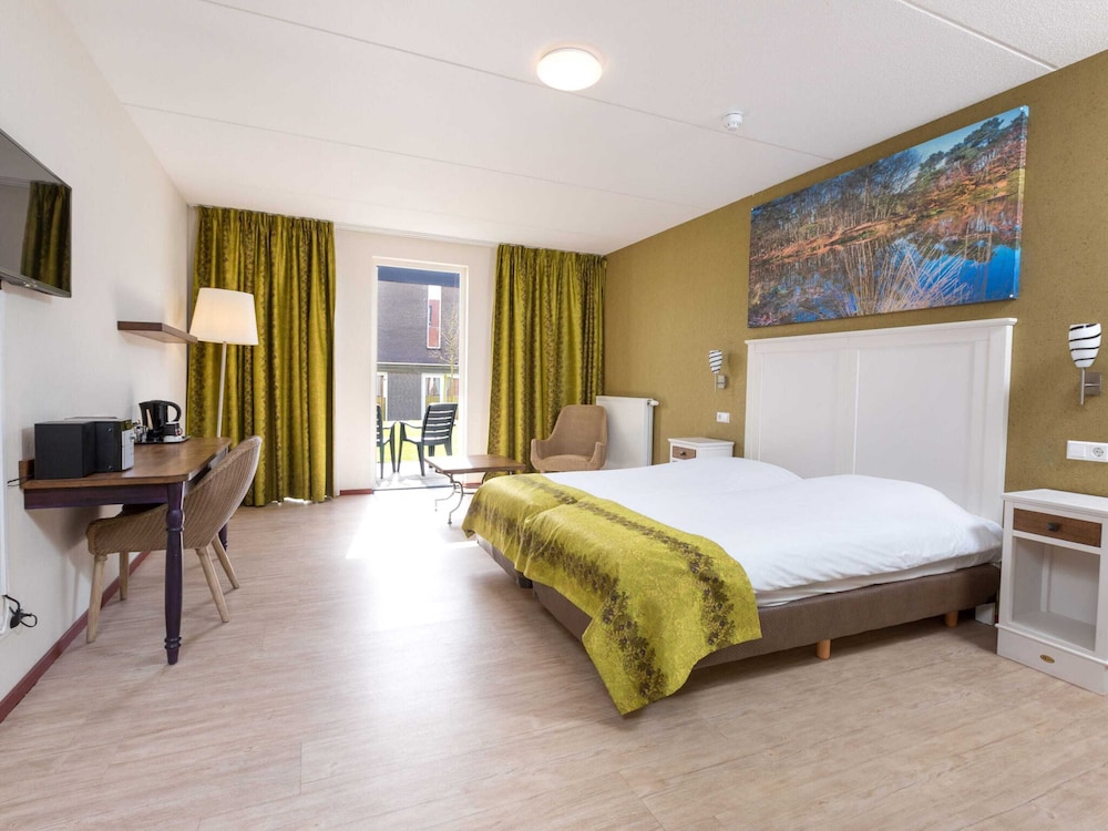 comfortable hotel room free access to wellness