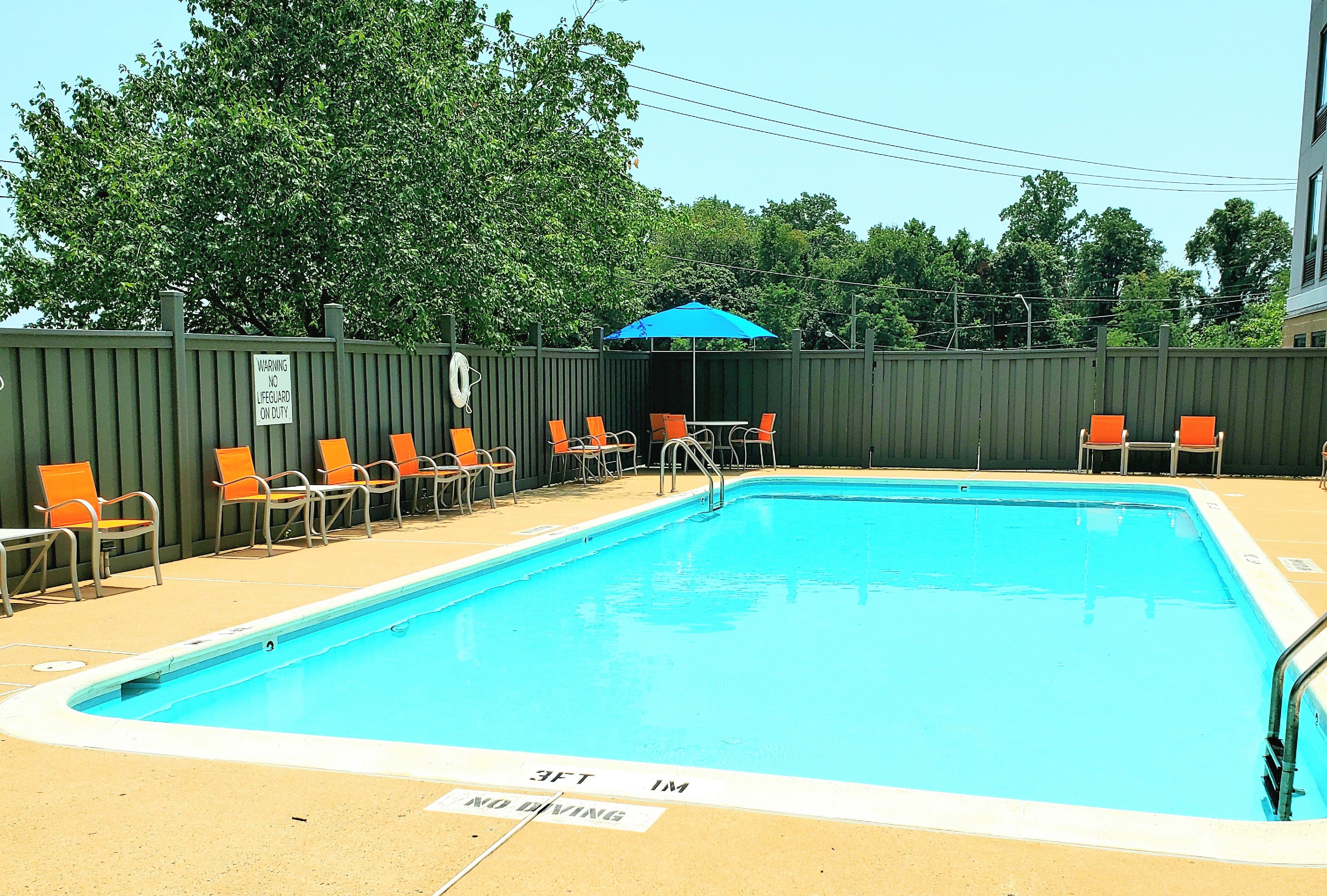holiday inn express lorton an ihg hotel