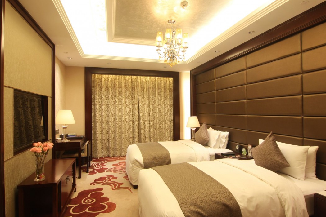 tang dynasty west market hotel