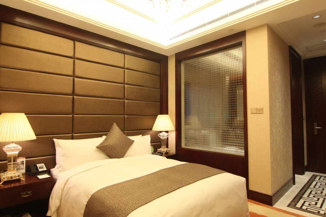 tang dynasty west market hotel