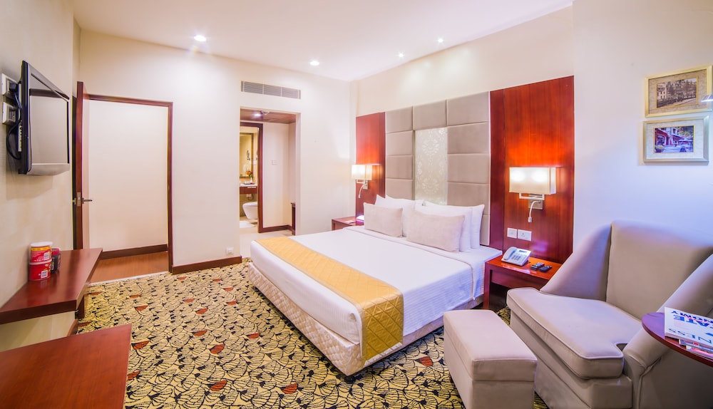 hotel sitara