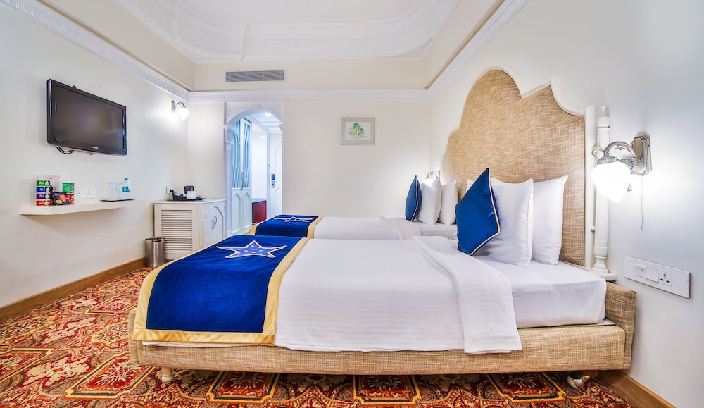 hotel sitara
