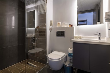 lavia hotels lara