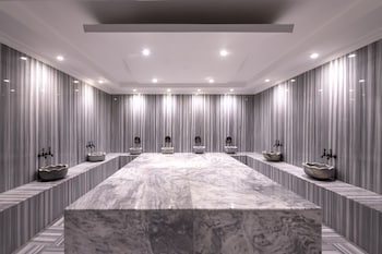 lavia hotels lara