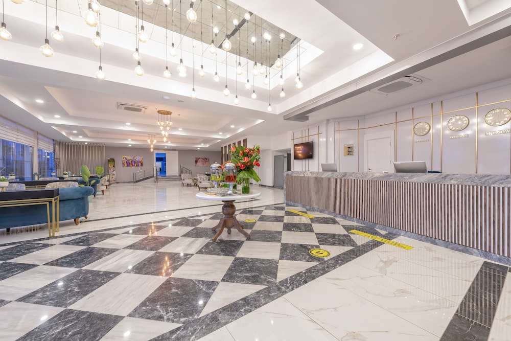 lavia hotels lara