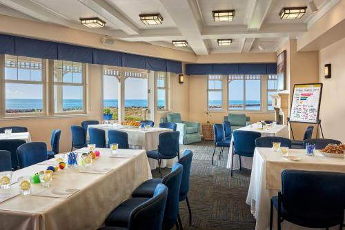 the beach house hotel half moon bay