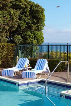 the beach house hotel half moon bay