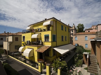 Villa Tiziana Hotel,Veneto>>Mirano,3 star