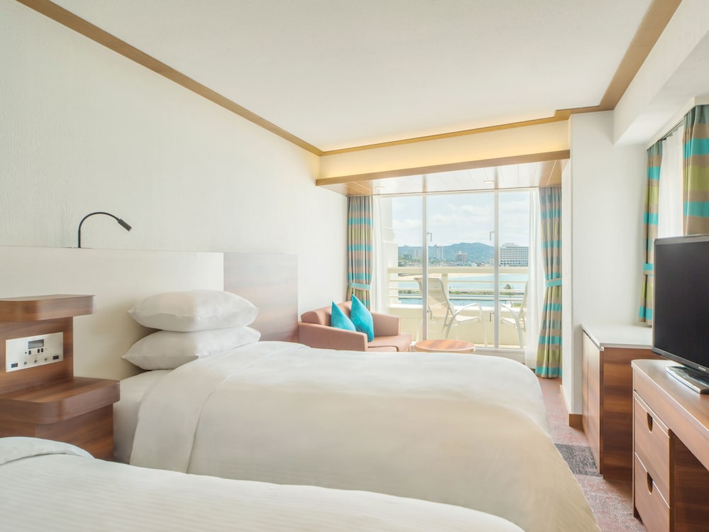 sheraton okinawa sunmarina resort