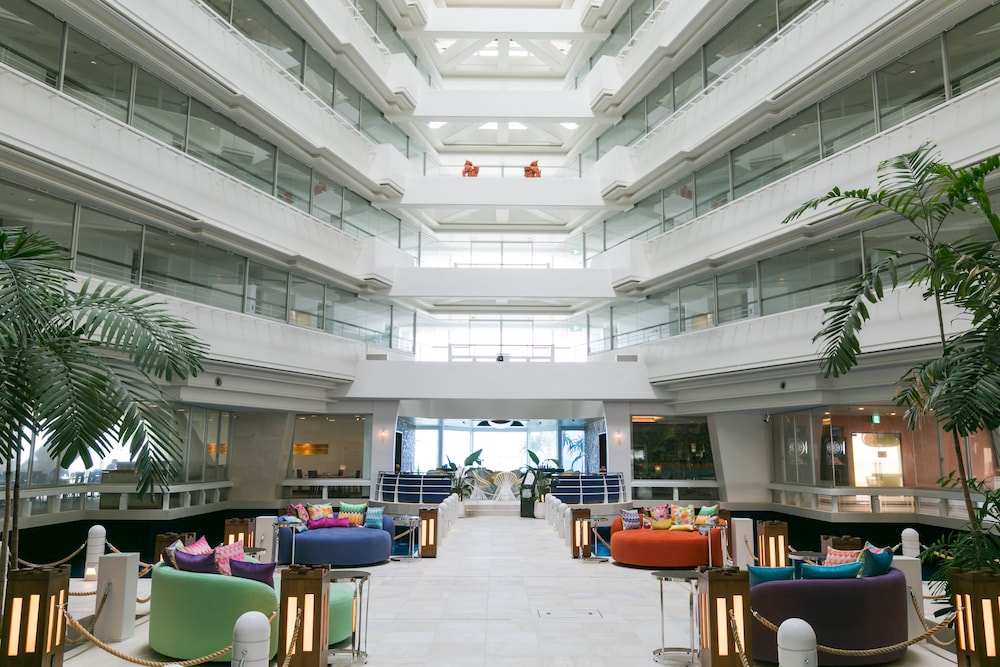 Sheraton Okinawa Sunmarina Resort,Kunigami>>Central Okinawa,5 star