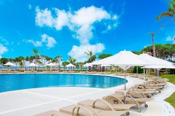 sheraton okinawa sunmarina resort