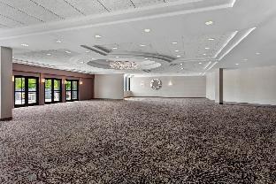 Delta Hotels By Marriott Somerset,Franklin>>Bound Brook,4 star