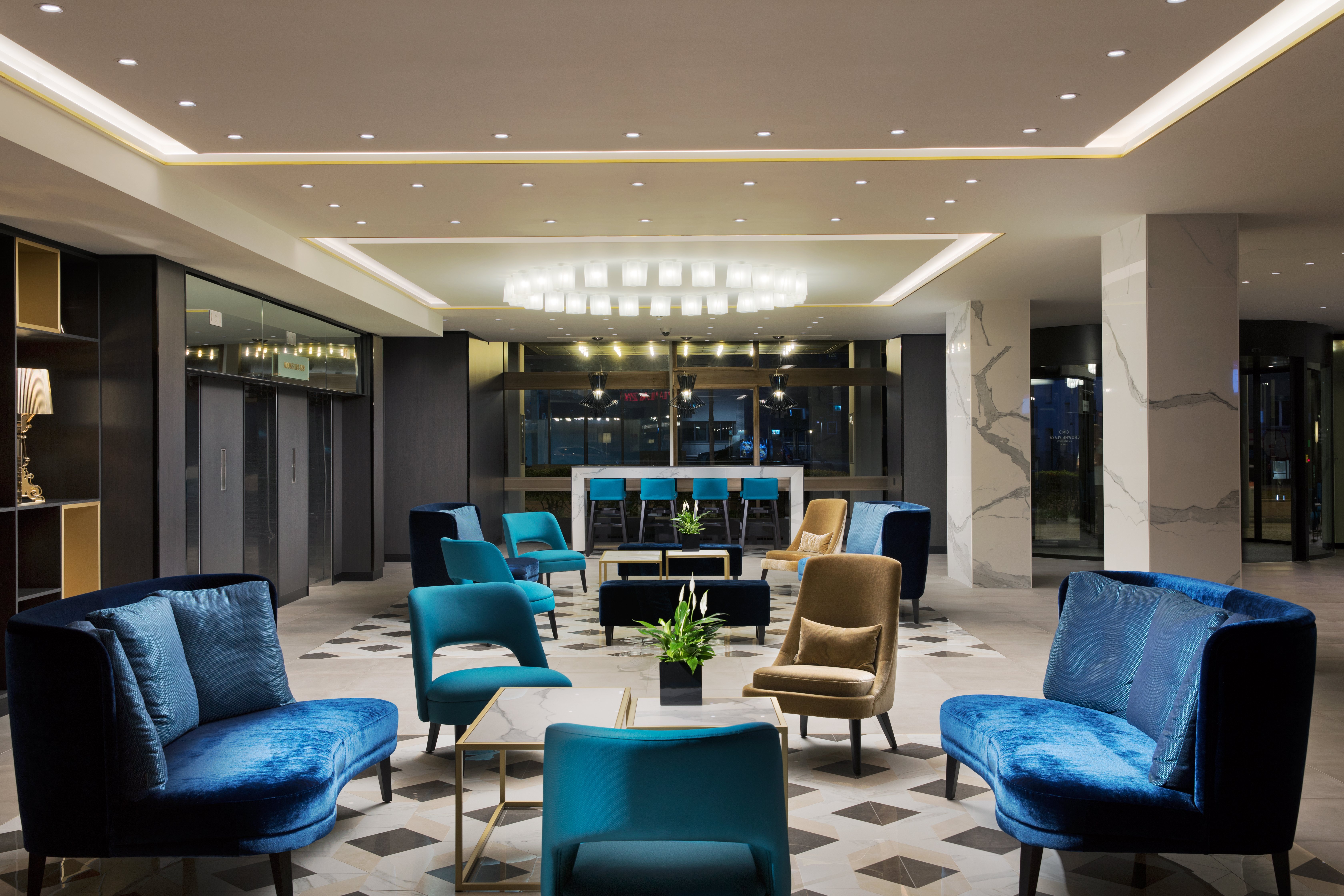 crowne plaza zurich by ihg