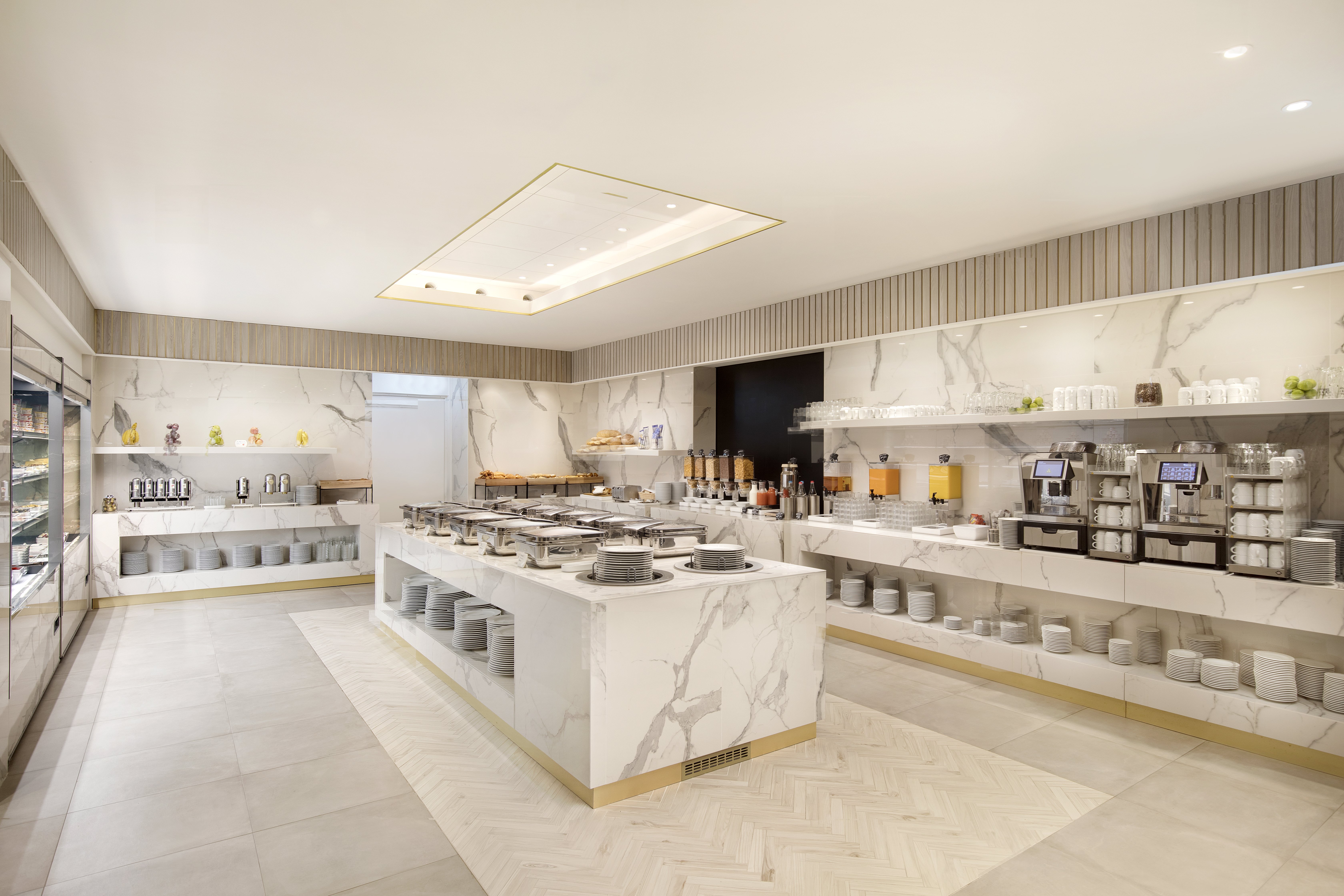 crowne plaza zurich by ihg