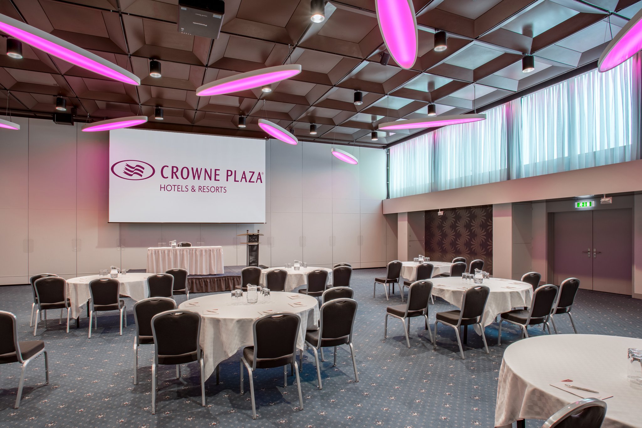 crowne plaza zurich by ihg