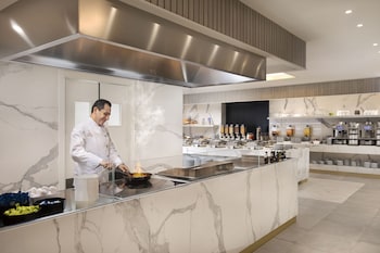 crowne plaza zurich by ihg