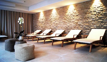 crowne plaza zurich by ihg