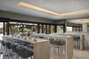 crowne plaza zurich by ihg
