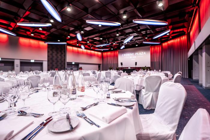 crowne plaza zurich by ihg