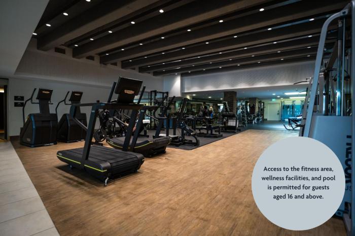 crowne plaza zurich by ihg
