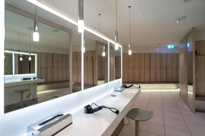 crowne plaza zurich by ihg