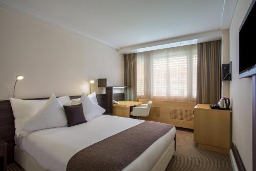 crowne plaza zurich by ihg