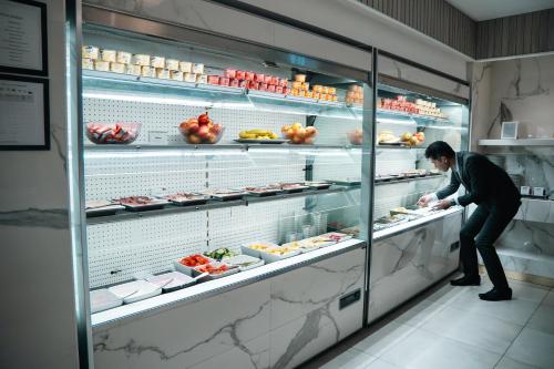 crowne plaza zurich by ihg