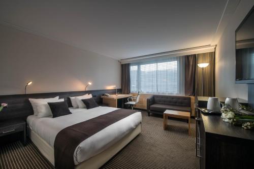 crowne plaza zurich by ihg