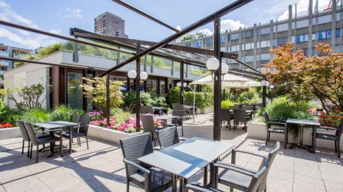 crowne plaza zurich by ihg