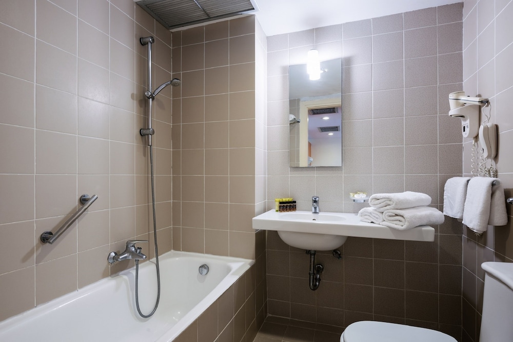 angela downtown hotel