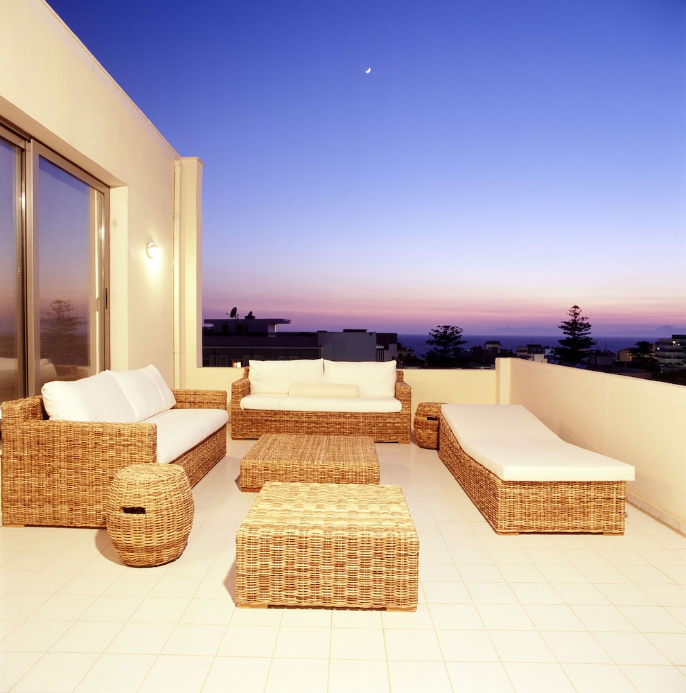 angela downtown hotel