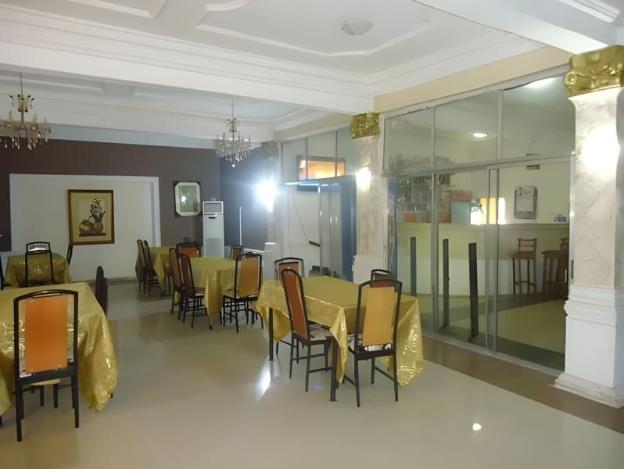 kenbrill hyatt hotel