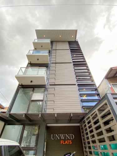 unwnd flats