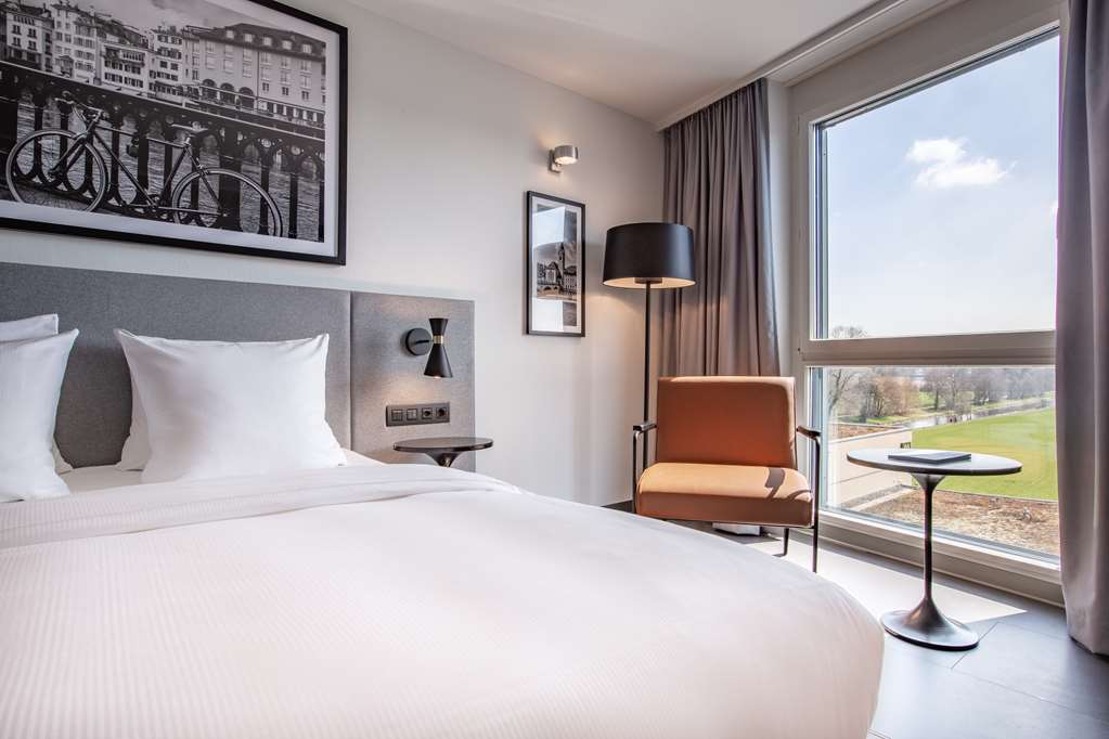 radisson hotel zurich airport