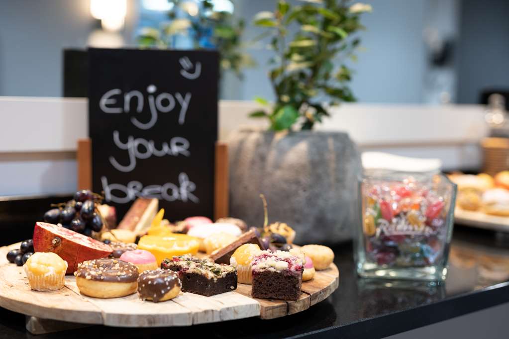 radisson hotel zurich airport