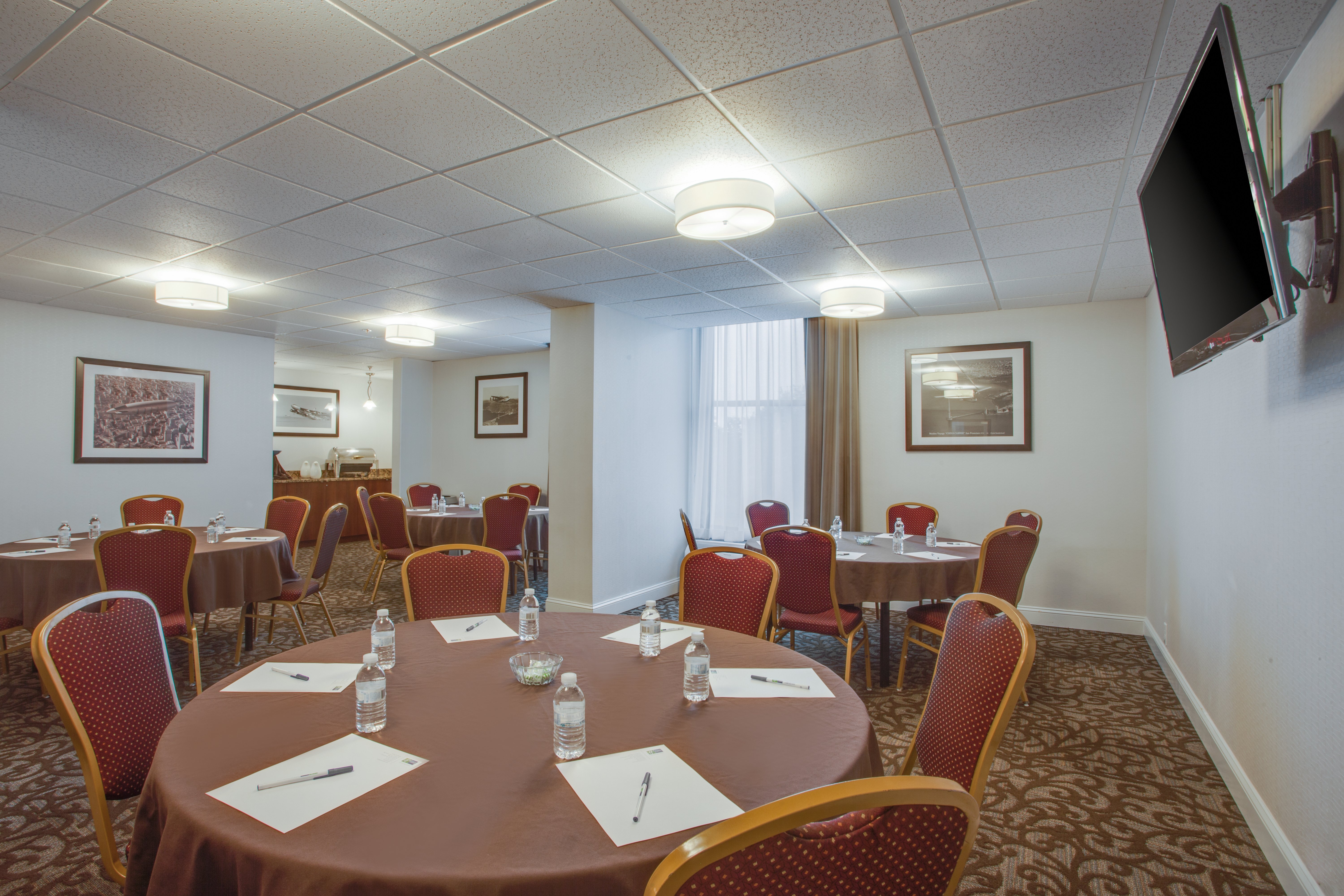 holiday inn express washington dc east andrews afb by ihg