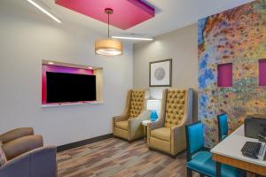 holiday inn express washington dc east andrews afb by ihg
