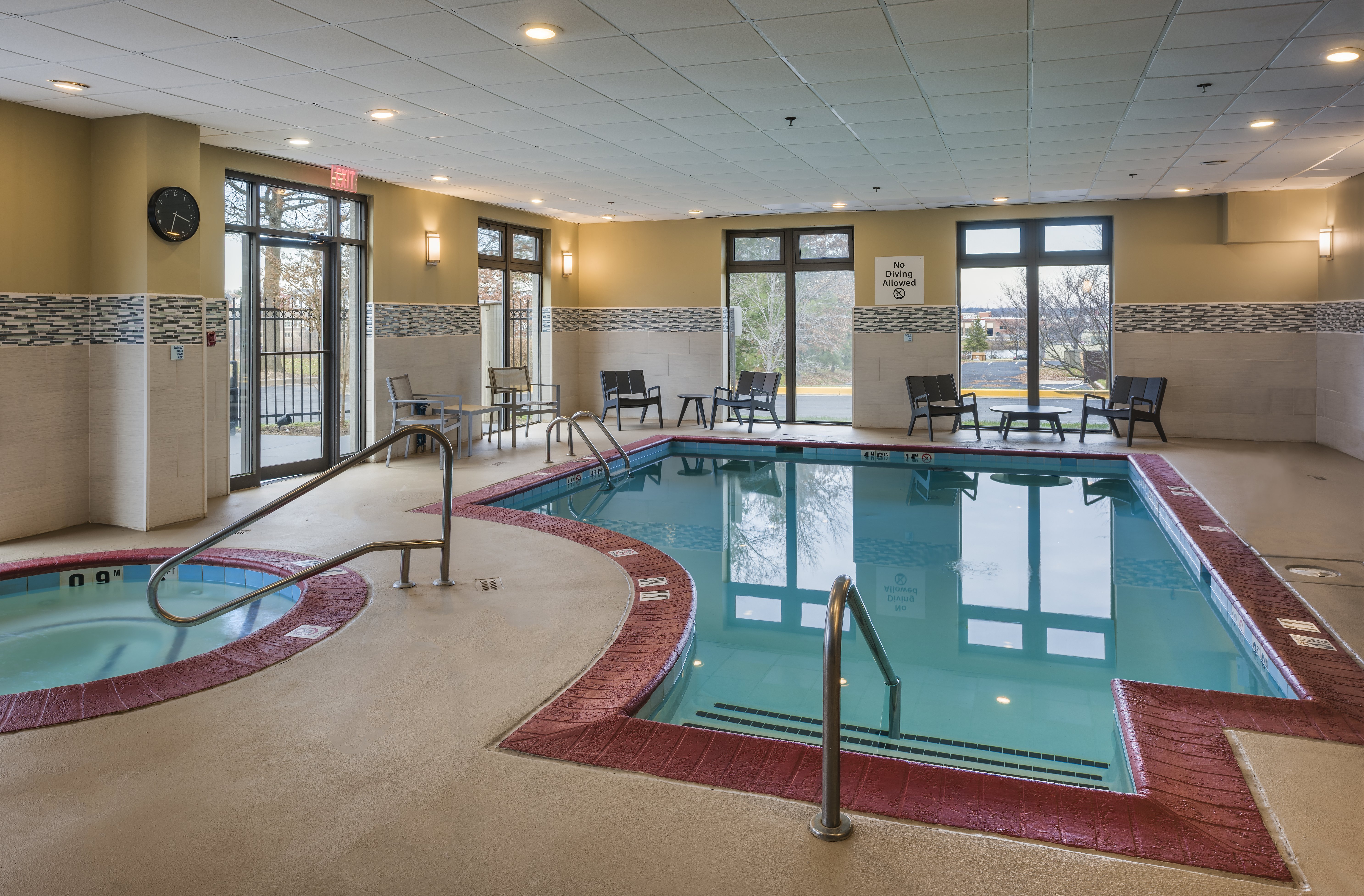 holiday inn express hotel and suites laurel by ihg