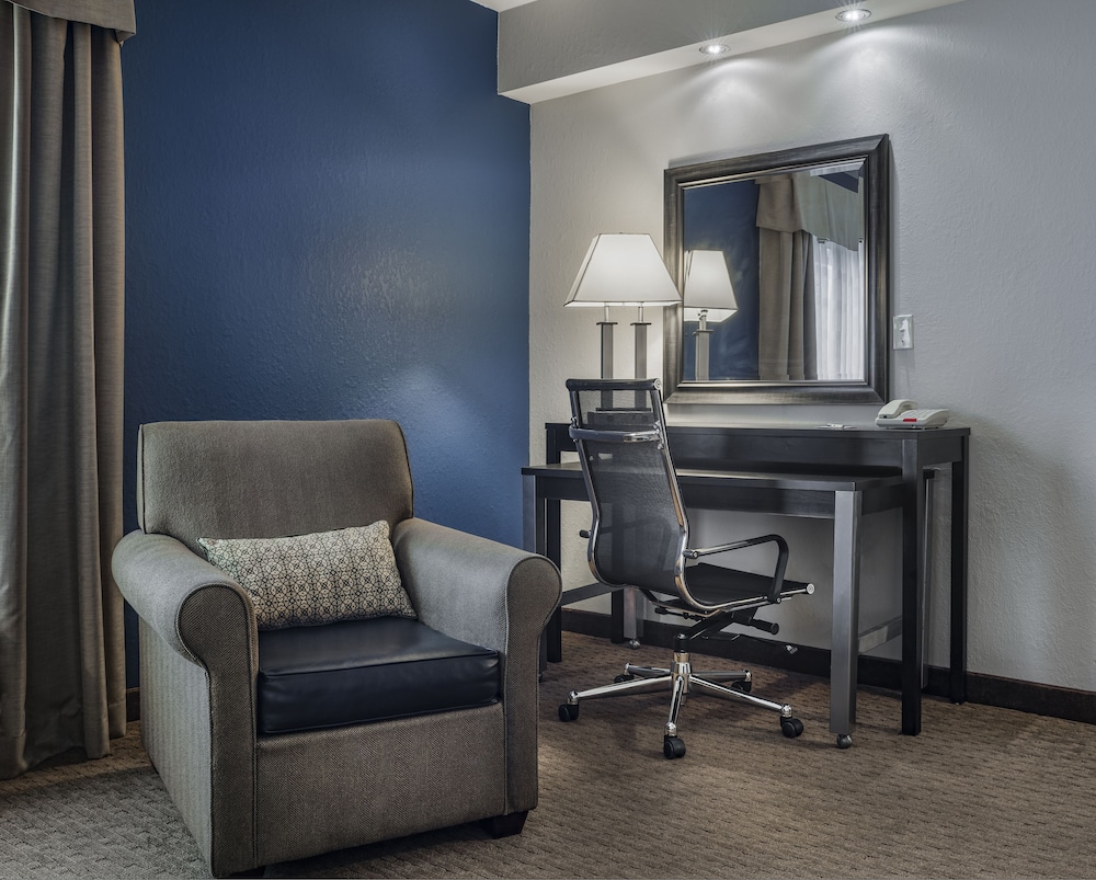 holiday inn express hotel and suites laurel by ihg
