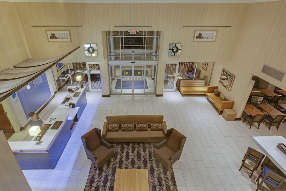 holiday inn express hotel and suites laurel by ihg