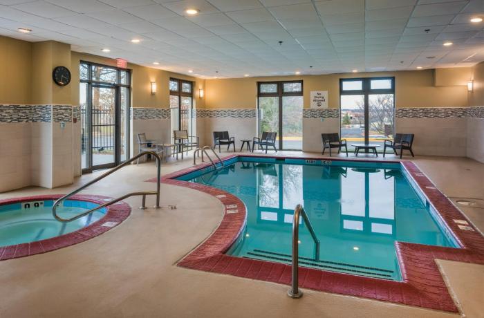 holiday inn express hotel and suites laurel by ihg
