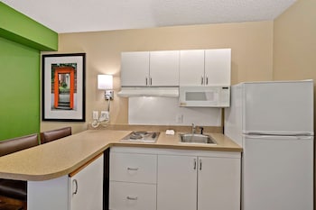 extended stay america suites washington dc falls church