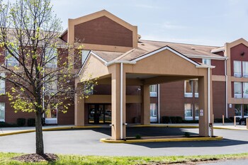 comfort inn at joint base andrews