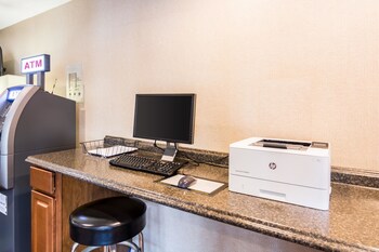 comfort inn at joint base andrews