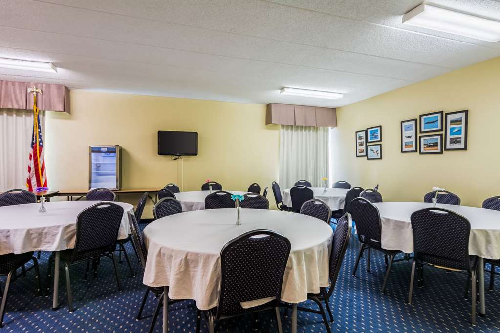 comfort inn at joint base andrews