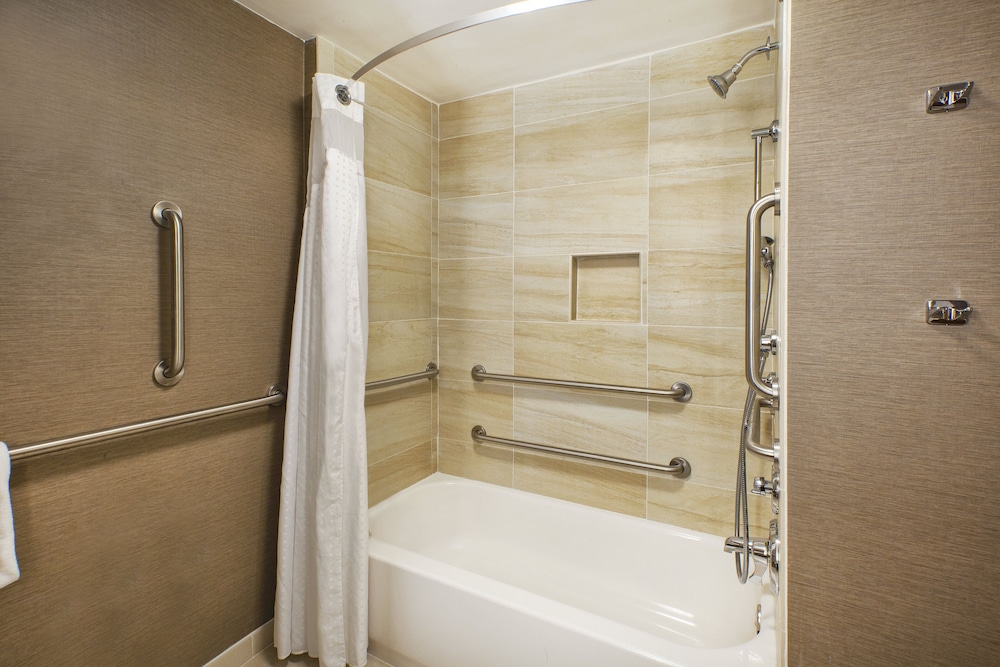 holiday inn washington dulles international airport by ihg